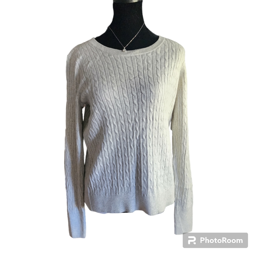 New York Jones Round Neck Large Sweater